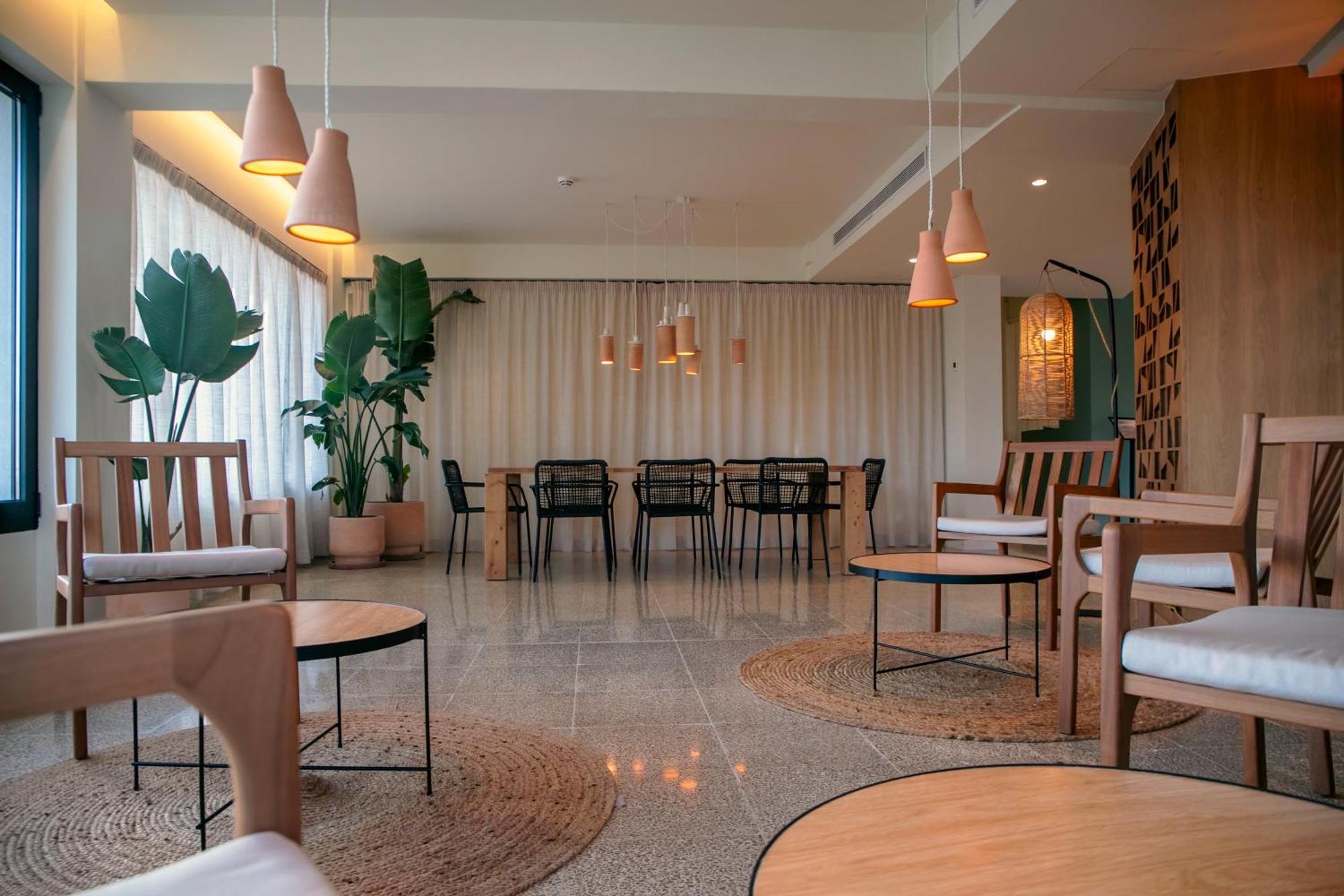 Hotel Santanyi Port Cala Figuera  Exterior photo