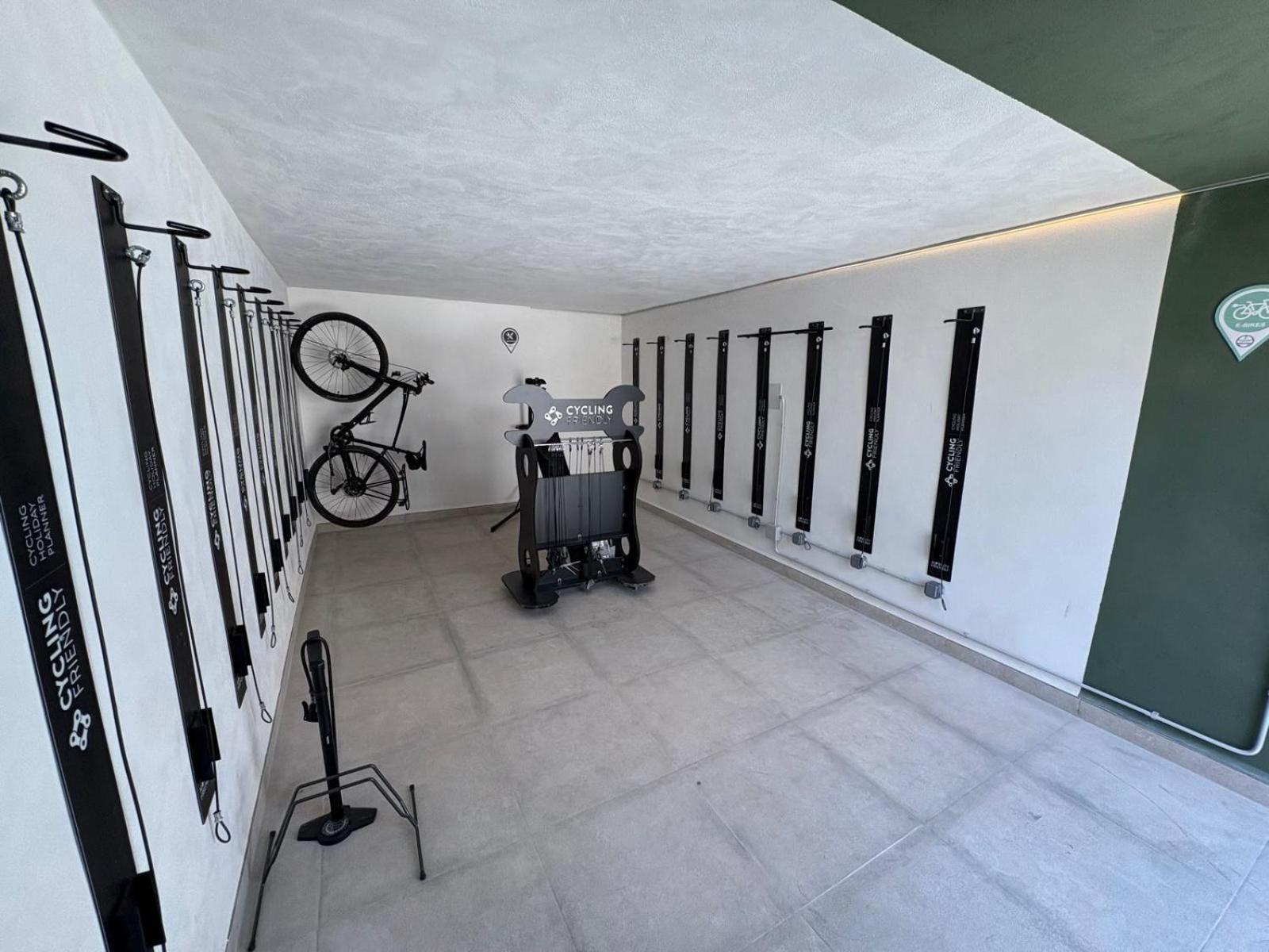 Hotel Santanyi Port Cala Figuera  Exterior photo
